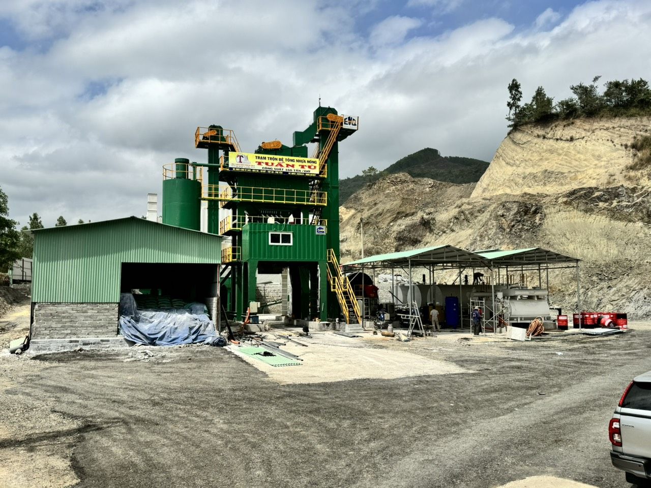 Trạm Trộn Asphalt 160T/H SX năm 2024 lắp tại Phú Yên